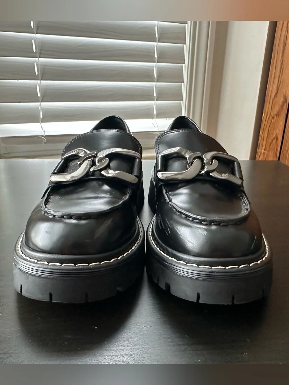 Marc Fisher Black Chunky Loafer with Silver Chain size 7.5